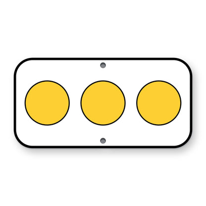 Type 2 Object Marker OM2-1H - white horizontal panel with three yellow reflectors in a row
